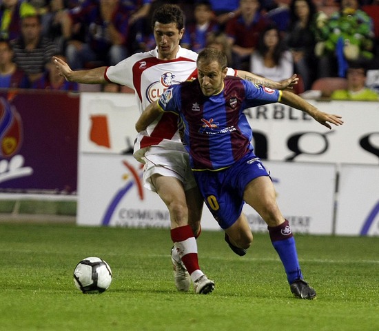 Juanlu en un partido ante el Rayo