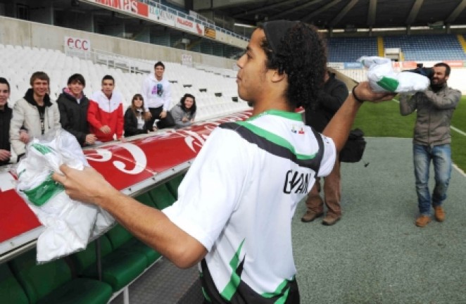 Giovani, el d&iacute;a de su presentaci&oacute;n