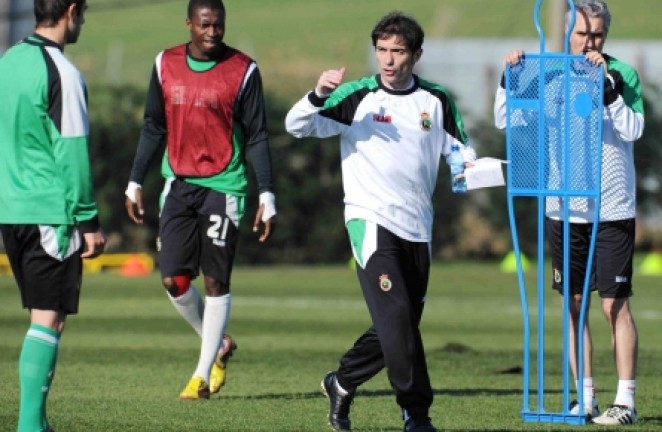 El t&eacute;cnico, durante la sesi&oacute;n