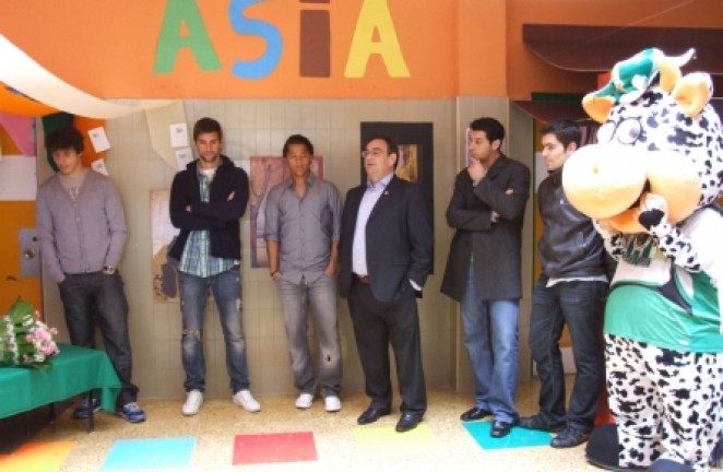 Inauguración de la exposición sobre Asia