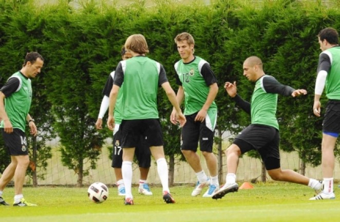 Rondo racinguista en el entrenamiento
