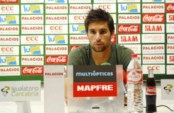 Adri&aacute;n, en la sala de prensa