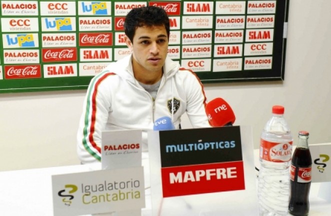 Rueda de prensa de Acosta