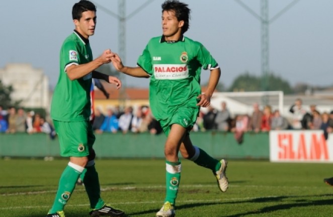 Gonzalo felicita a Maxi