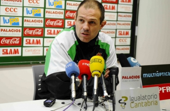 Rueda de prensa de Juanjo Gonz&aacute;lez