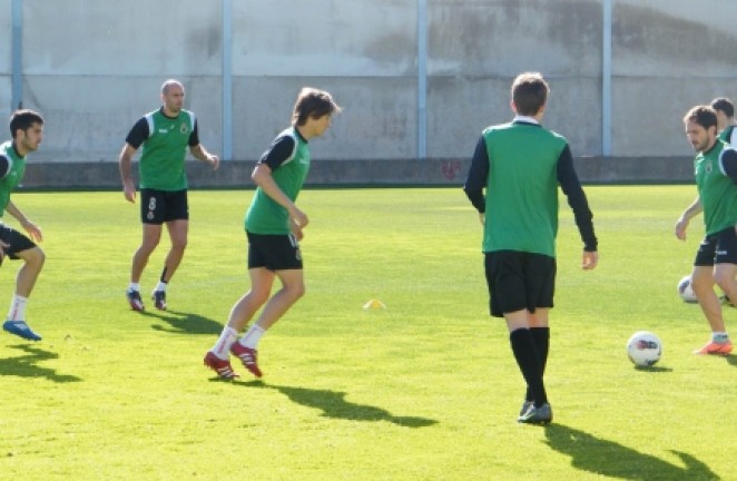 Rondo en el Anexo a La Rosaleda