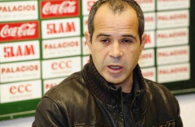 Rueda de prensa de &Aacute;lvaro Cervera