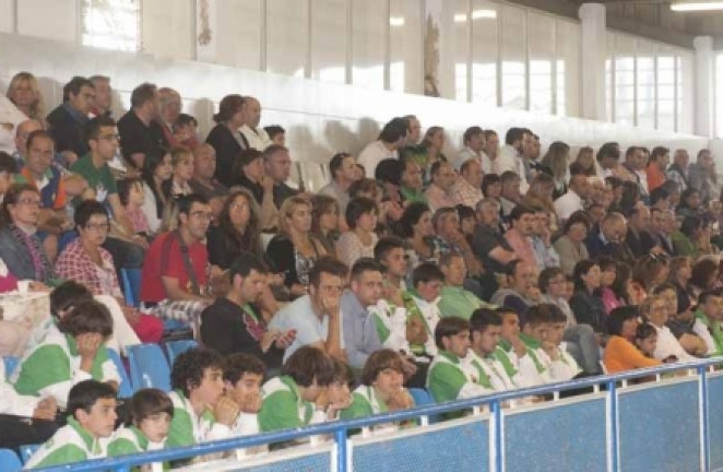 Padres, madres y dem&aacute;s familiares
