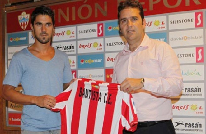 Dani Bautista, en su presentación por la UD Almería