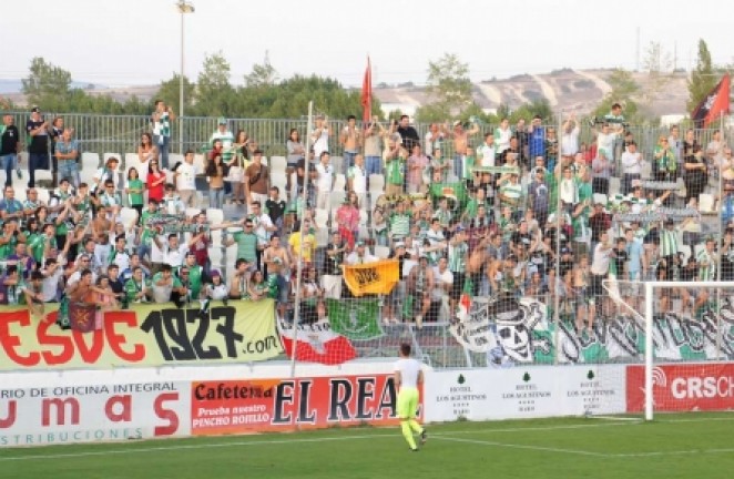 Afici&oacute;n racinguista en Anduva