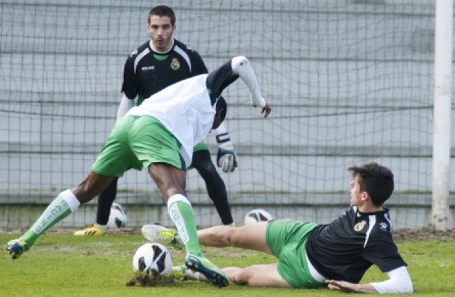 Yuste y Koné