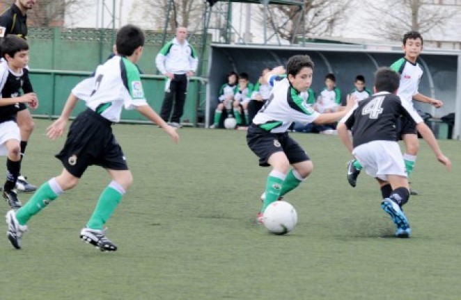 Alev&iacute;n B