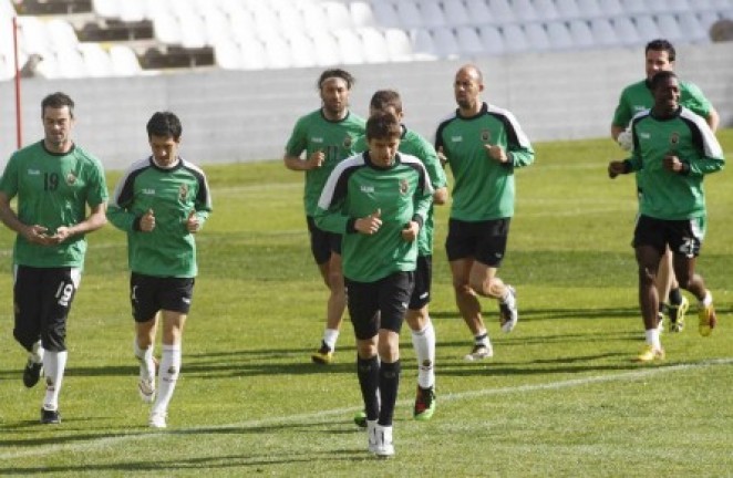 Carrera continua sobre el césped