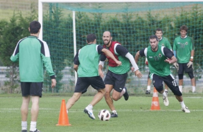 Colsa, durante los ejercicios matinales