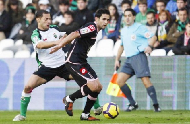 Lacen pelea con el ex racinguista Antonio Tom&aacute;s