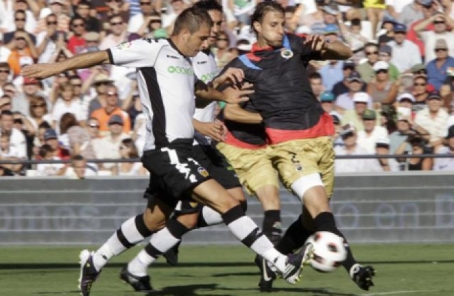 Henrique sale al corte ante Joaqu&iacute;n
