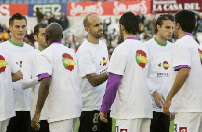 Los jugadores portaron camisetas