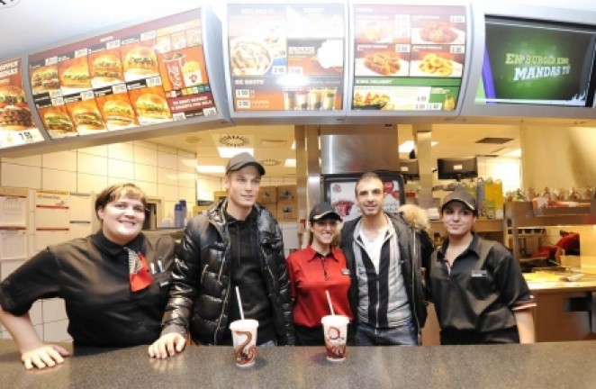 Los verdiblancos, en el Burger King