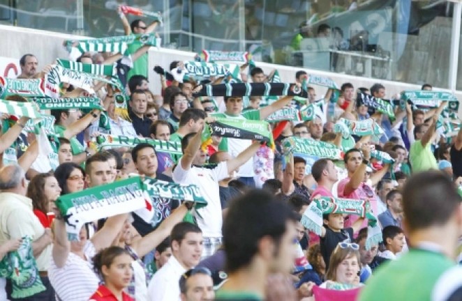 La afición anima La afición anima