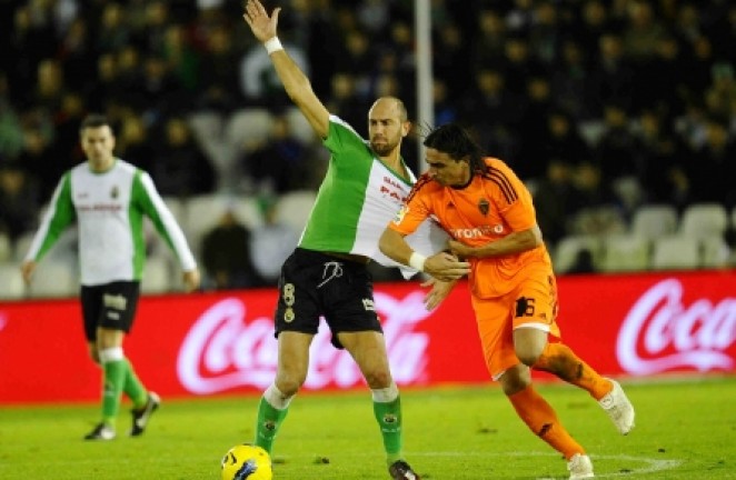 Colsa, sujetado de la camiseta Colsa, sujetado de la camiseta