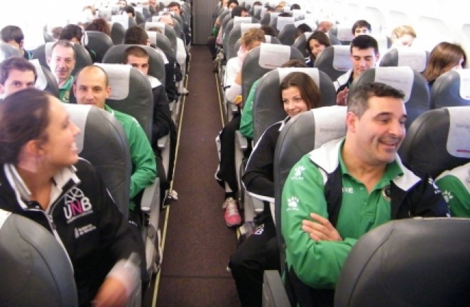 En el avi&oacute;n