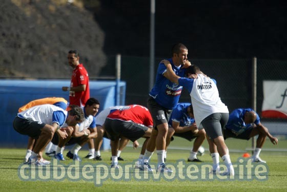 La Primera Plantilla Completa La Semana Con Una Nueva Sesión En El ...